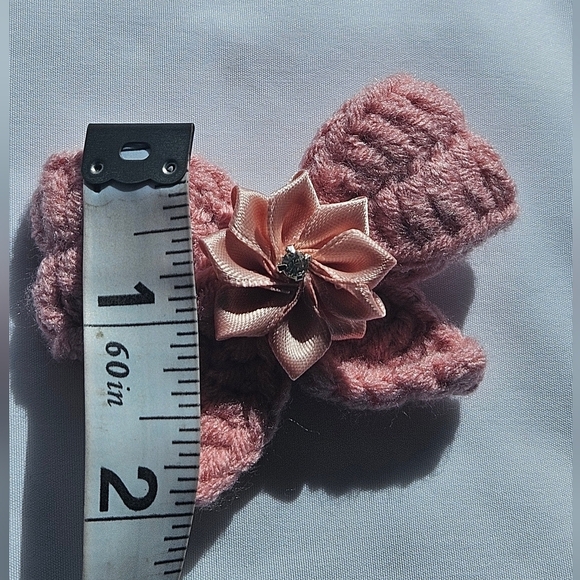Hand Crafted Crochet Bow Hair Clip Pale Pink Alligator Clip Silk Ribbon Flower - Picture 13 of 17
